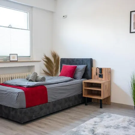 Serviceroom24 - 2 In Wlan - Smart-tv - 24-7 Check-in Und Kueche Gladbeck