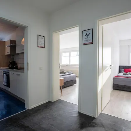 Serviceroom24 - 2 In Wlan - Smart-tv - 24-7 Check-in Und Kueche Apartment Gladbeck